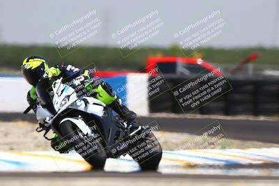 media/Jun-07-2025-TrackDaz (Sat) [[4413525952]]/B Group/1220pm (Turn 1)/
